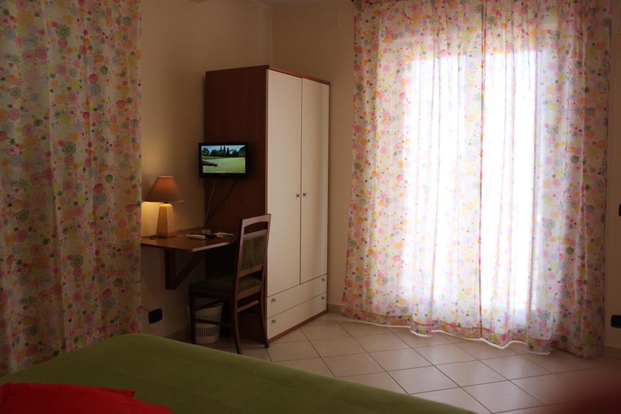 Il Pioppo Bed and Breakfast Veroli Kamer foto